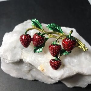 Strawberry jewelry brooch pin brand new